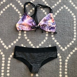 (VS PINK) Tye-Dye Crochet Bikini Top